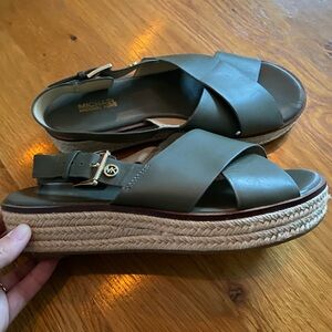 Michael Kors green leather sandals - size 7.5